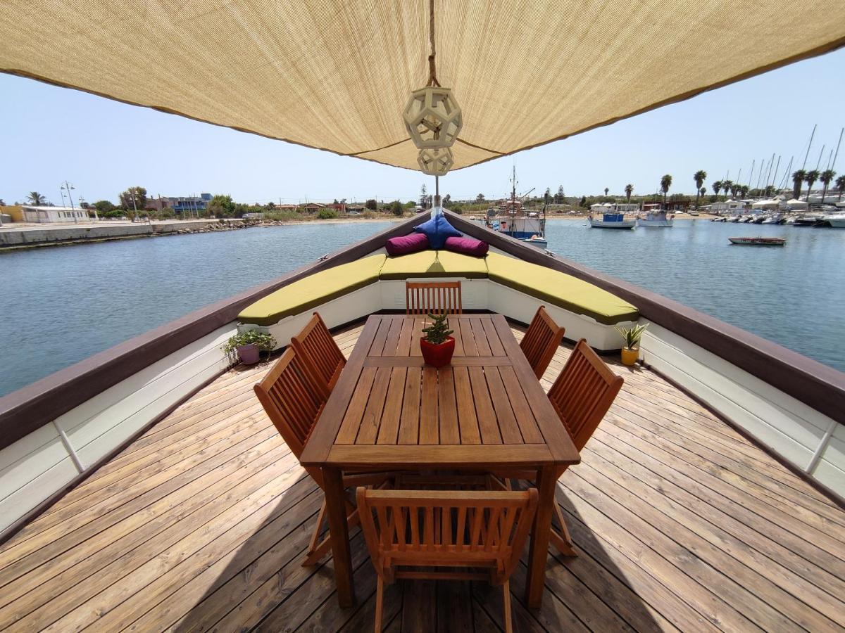 Pillirina House-Boat Hotel Marzamemi Kültér fotó