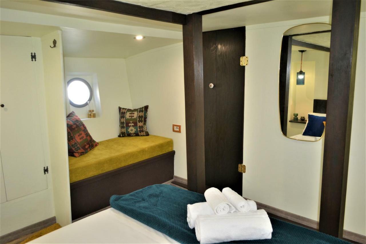 Pillirina House-Boat Hotel Marzamemi Kültér fotó